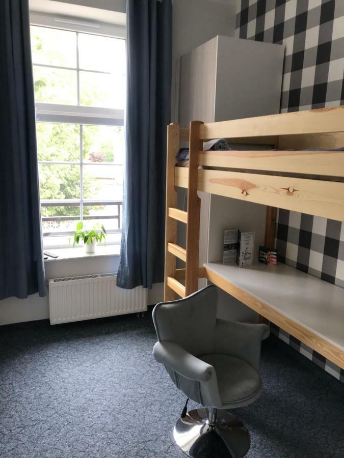 Hostel "Night O'Clock" - Restauracja, Parking I Darmowa Silownia Вроцлав Екстер'єр фото